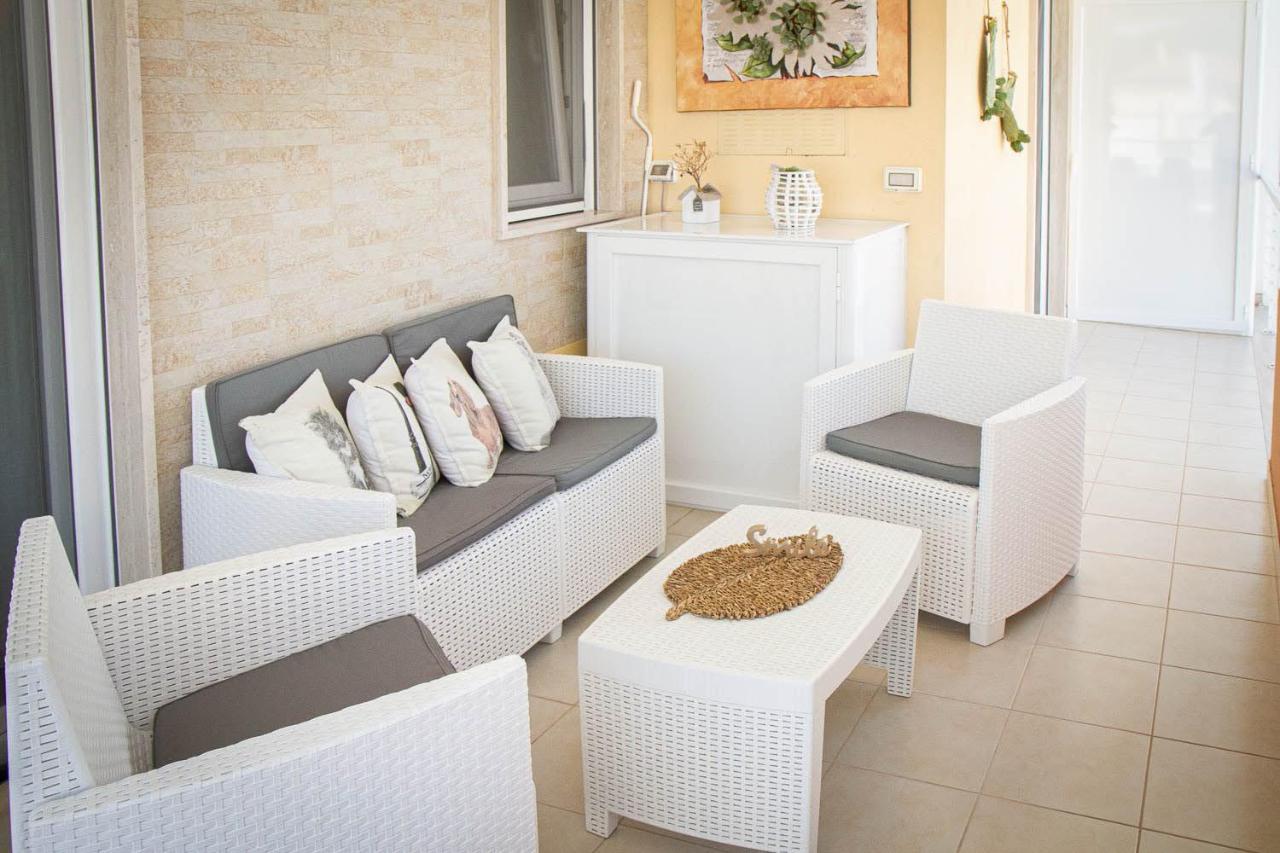 B&B Alla Niviera Adelfia Buitenkant foto