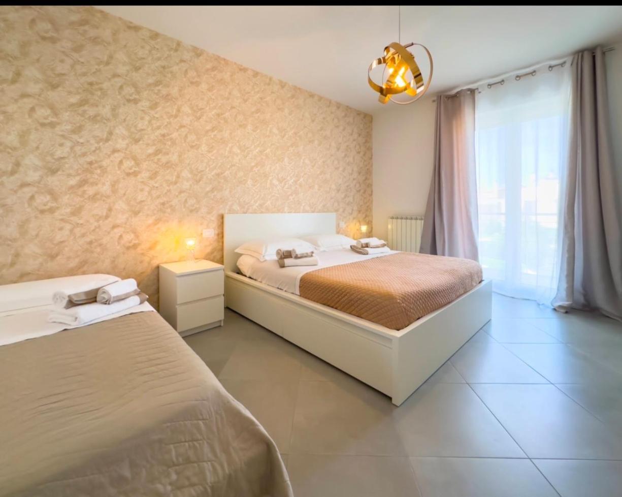 B&B Alla Niviera Adelfia Buitenkant foto